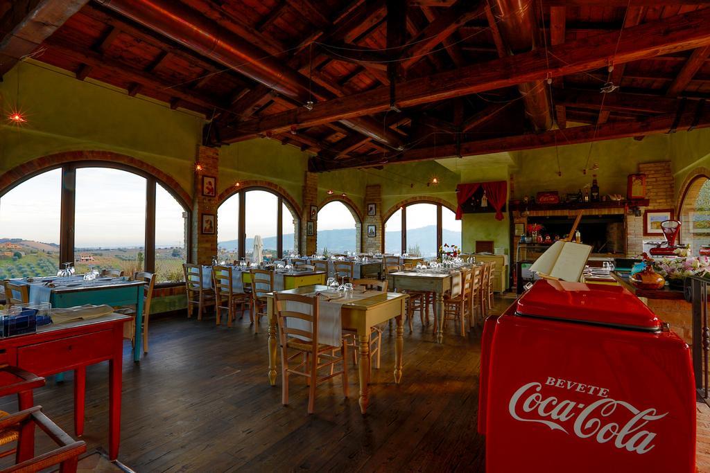 Agriturismo Il Sapore Della Luna Monteprandone Εξωτερικό φωτογραφία