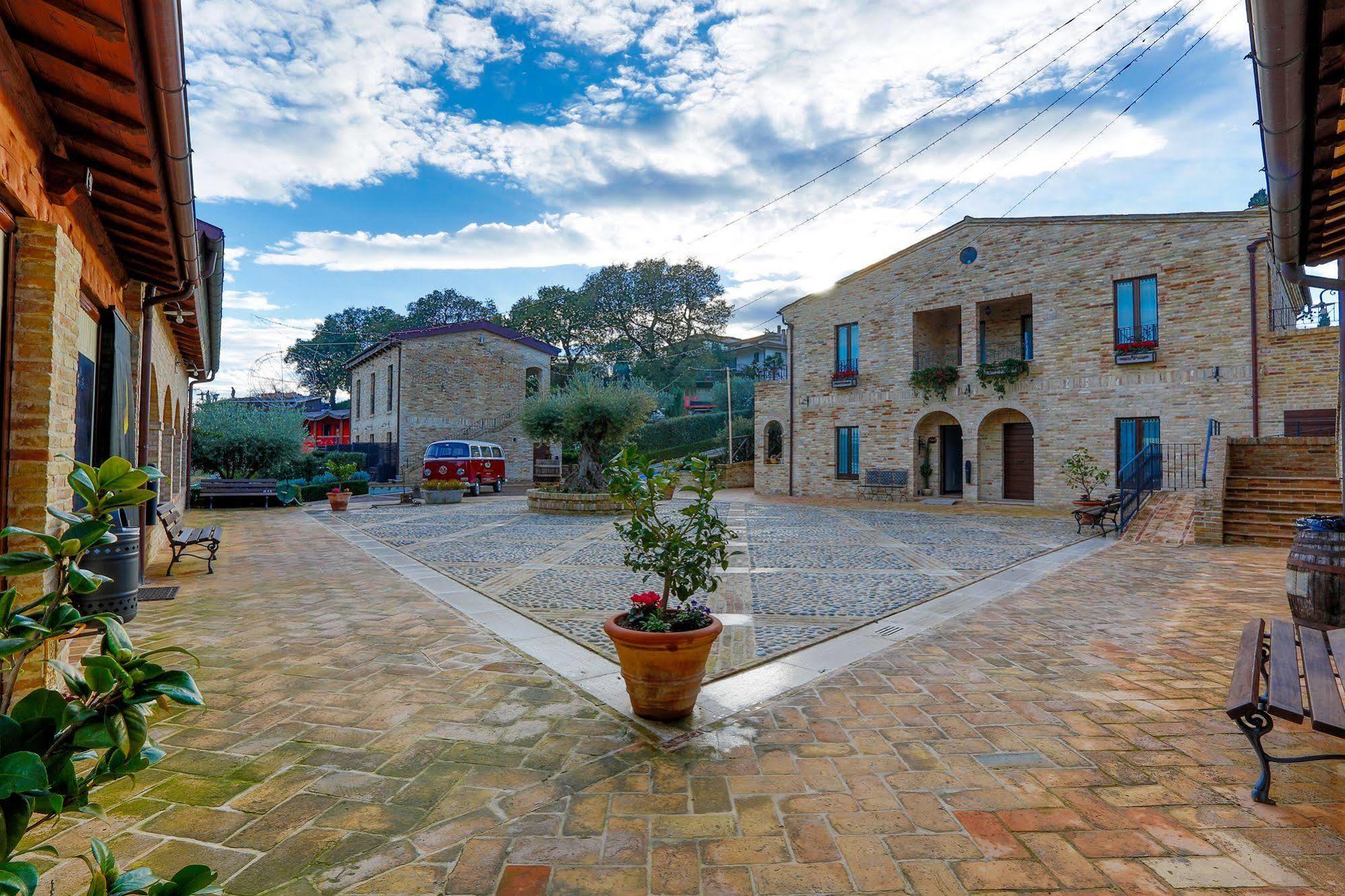 Agriturismo Il Sapore Della Luna Monteprandone Εξωτερικό φωτογραφία