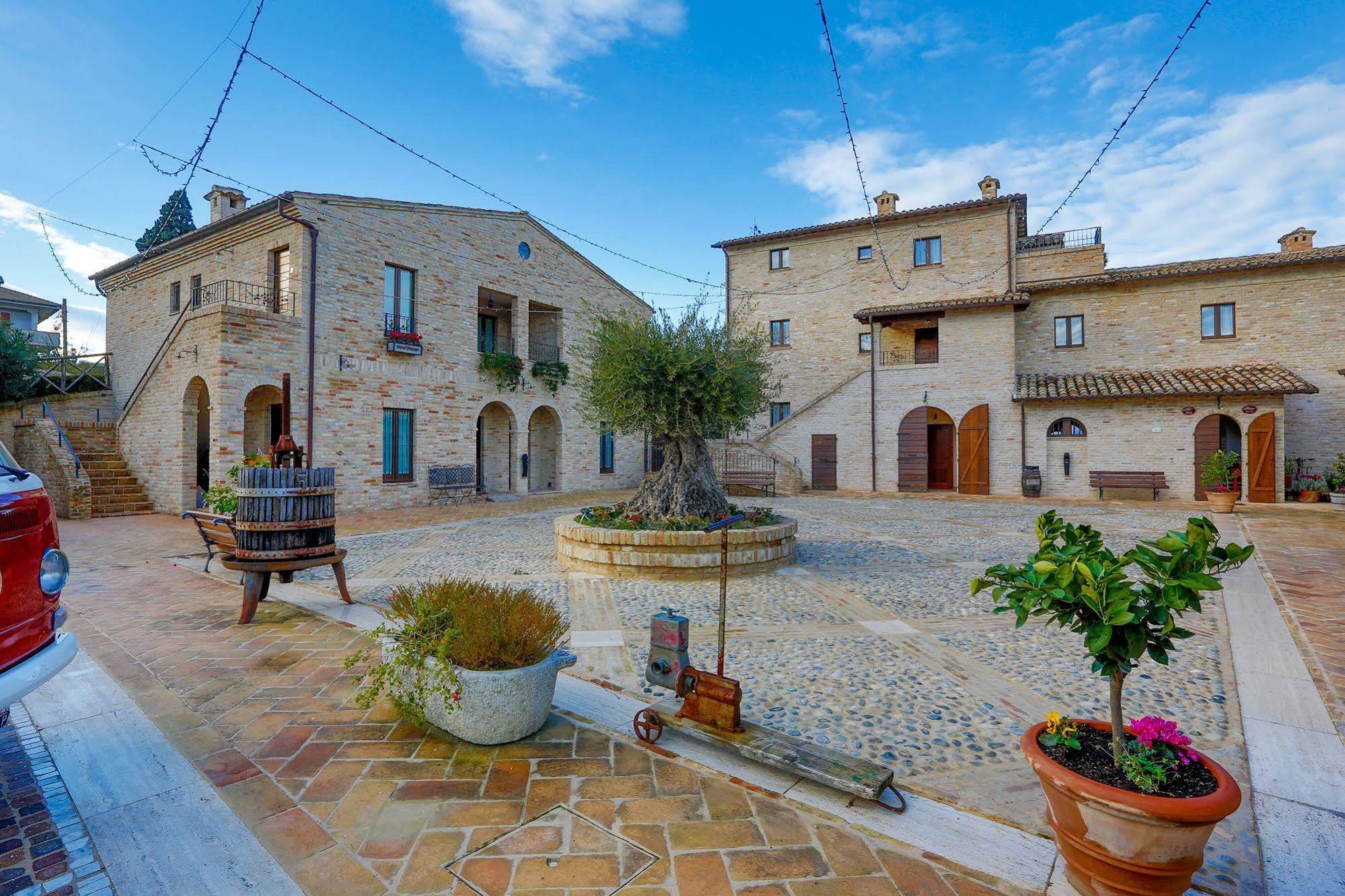 Agriturismo Il Sapore Della Luna Monteprandone Εξωτερικό φωτογραφία